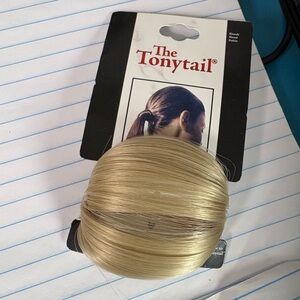 The tonytail blonde ponytail holder cover nwt